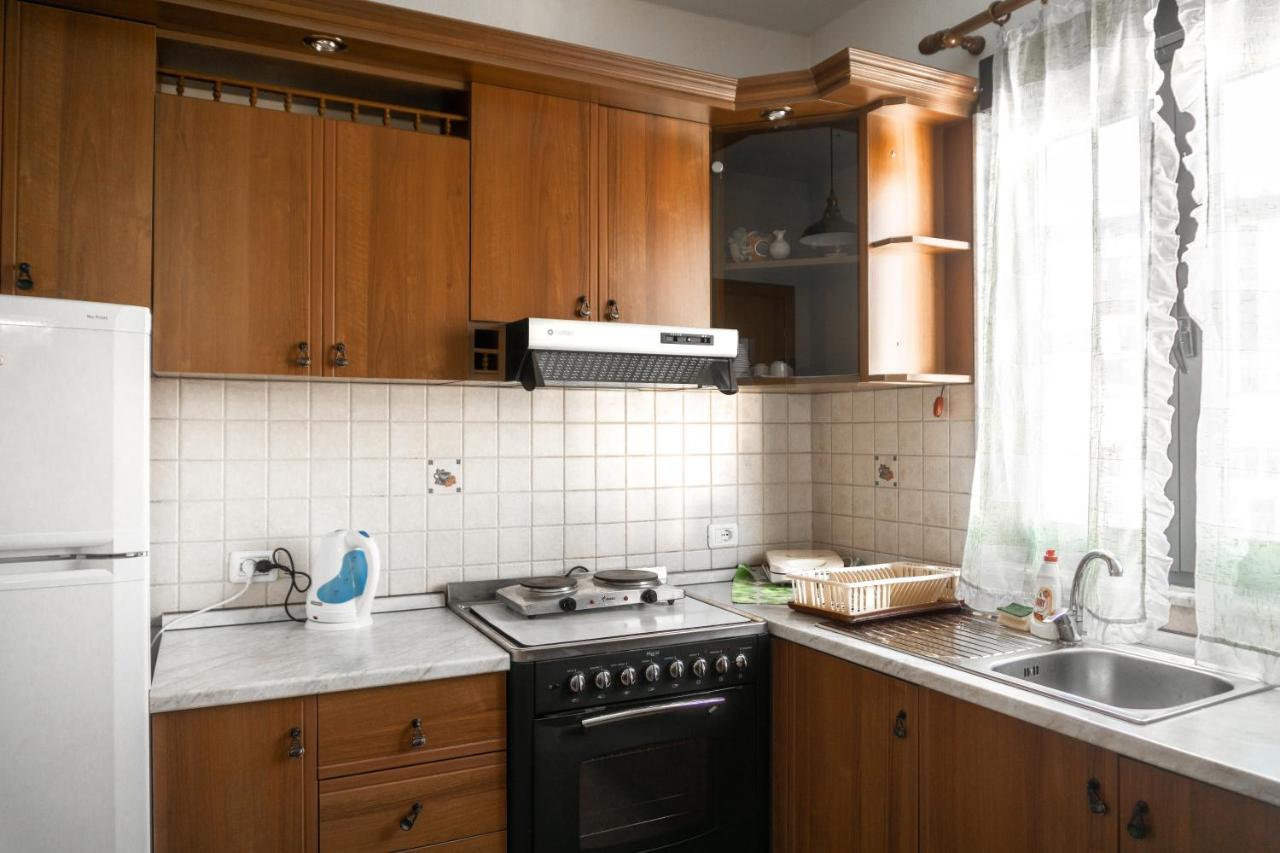 טיראנה City Center Two Private Bedrooms Near Scanderbeg Square On Shared Apartment מראה חיצוני תמונה